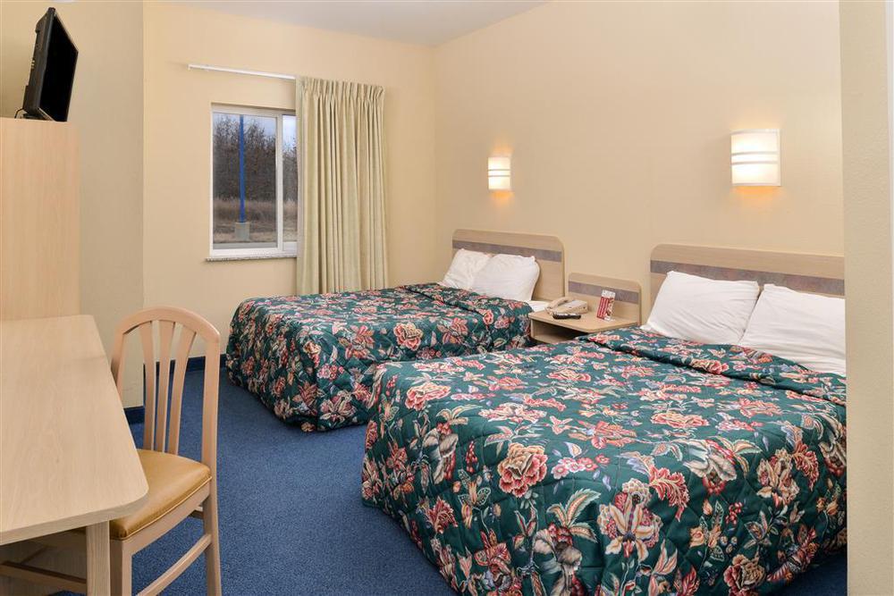 Baymont By Wyndham Kingdom Hotel 2*